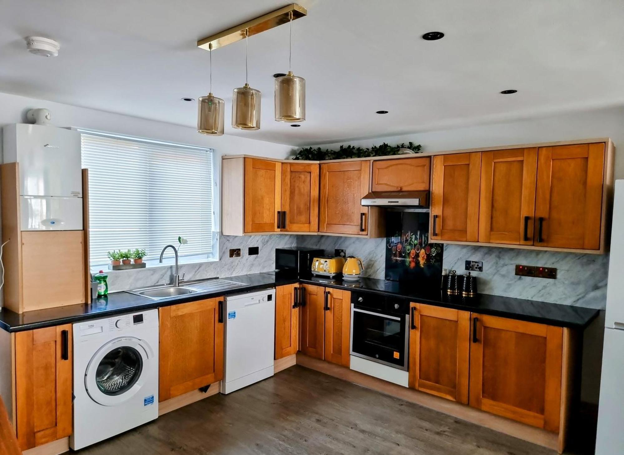 2 Bedroom Cosy House In London Tooting By Zaftastiz Holiday home